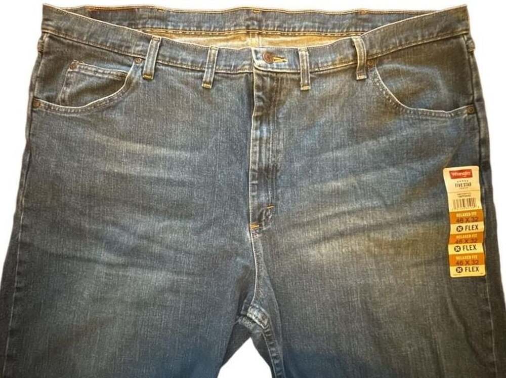 NEW Wrangler Five Star Premium Relaxed Fit Flex Denim Jeans Men's 46x32